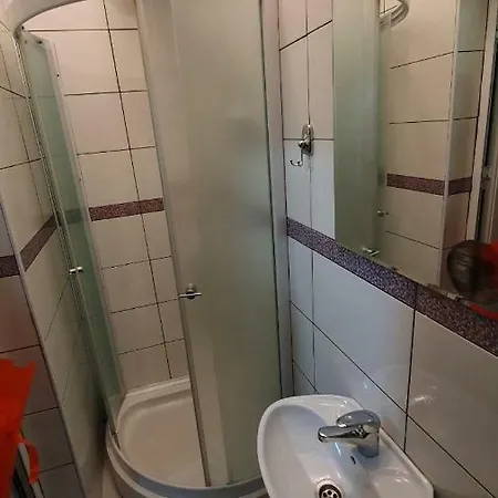 Apartment Tref 1 *
